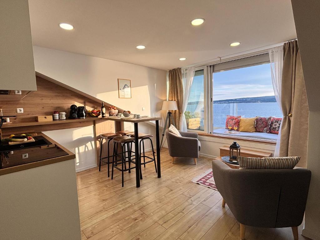 Kuchyň nebo kuchyňský kout v ubytování Nirvana Crikvenica