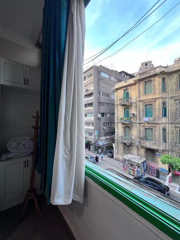 Nespecifikovaný výhled na destinaci Káhira nebo výhled na město při pohledu z hostelu