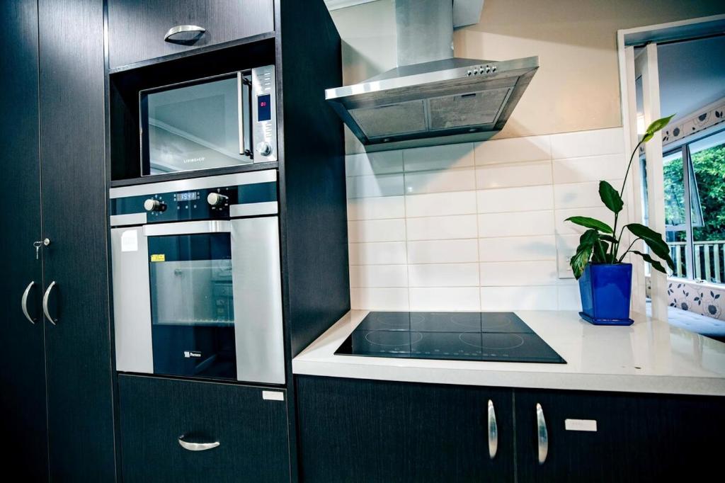 big sale was 258 now from 138 for 2or3 bedrooms - Resim 13