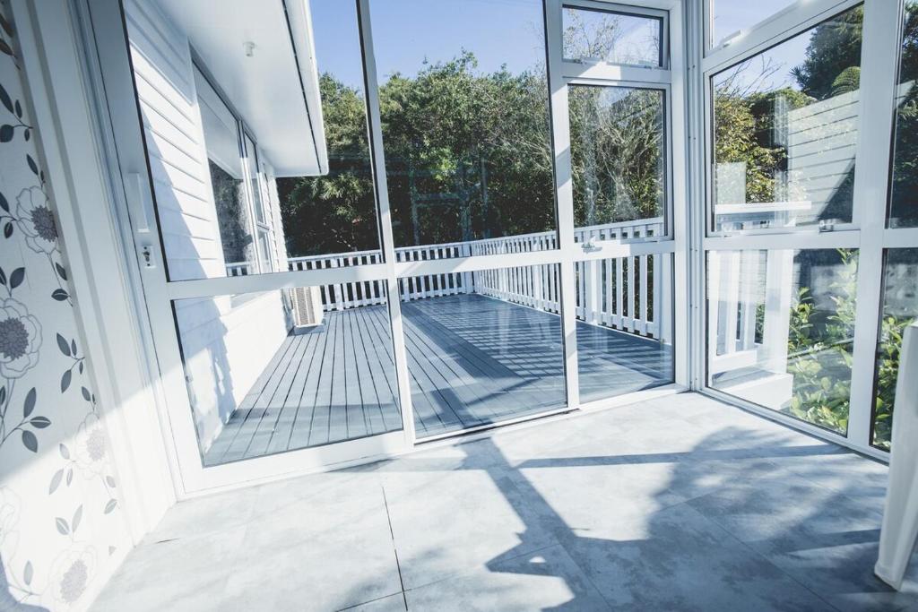 big sale was 258 now from 138 for 2or3 bedrooms - Resim 19