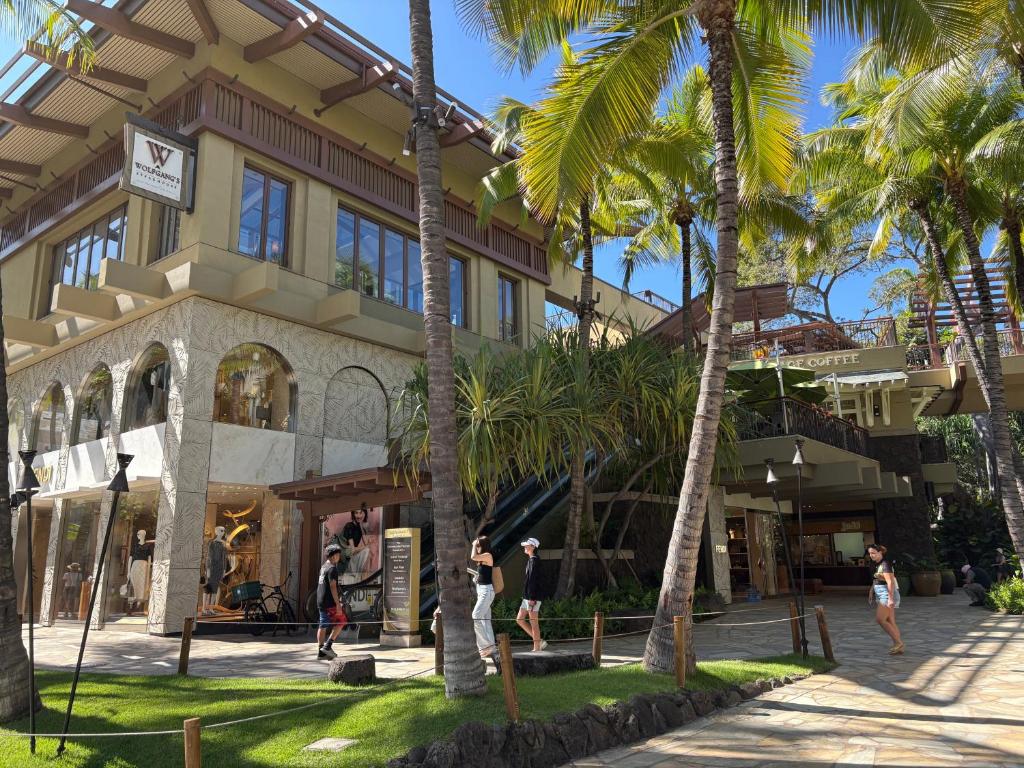 First Cabin International Hawaii photo