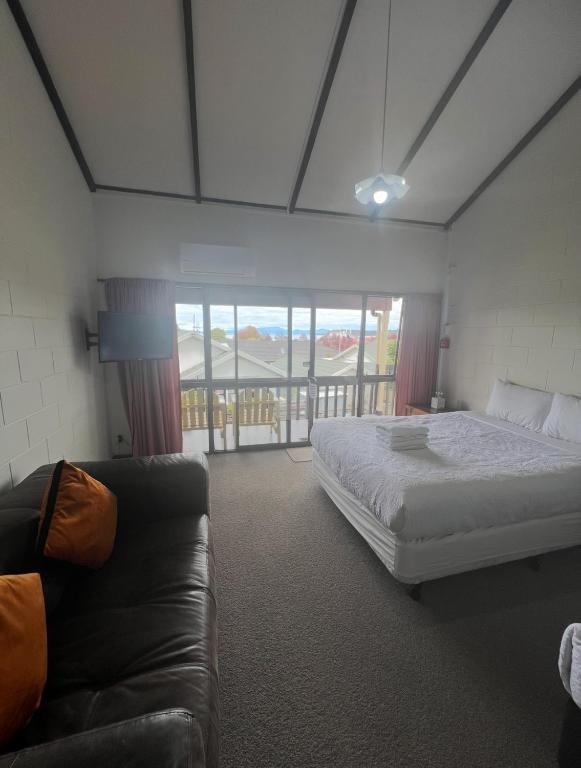 Postel nebo postele na pokoji v ubytování Mountain View Motel