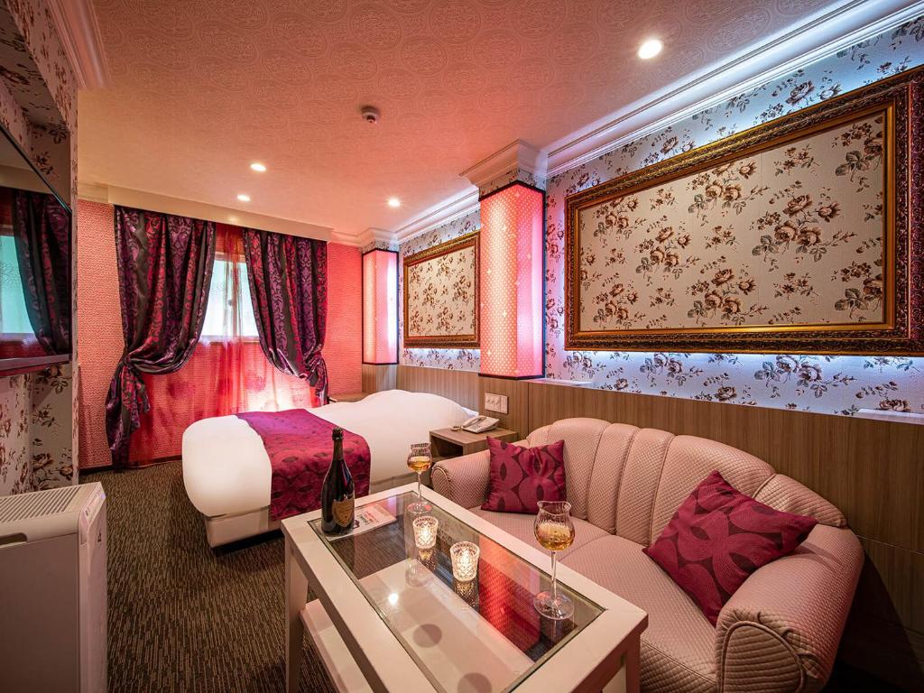 Posezení v ubytování Hotel Rakuseki Honkan