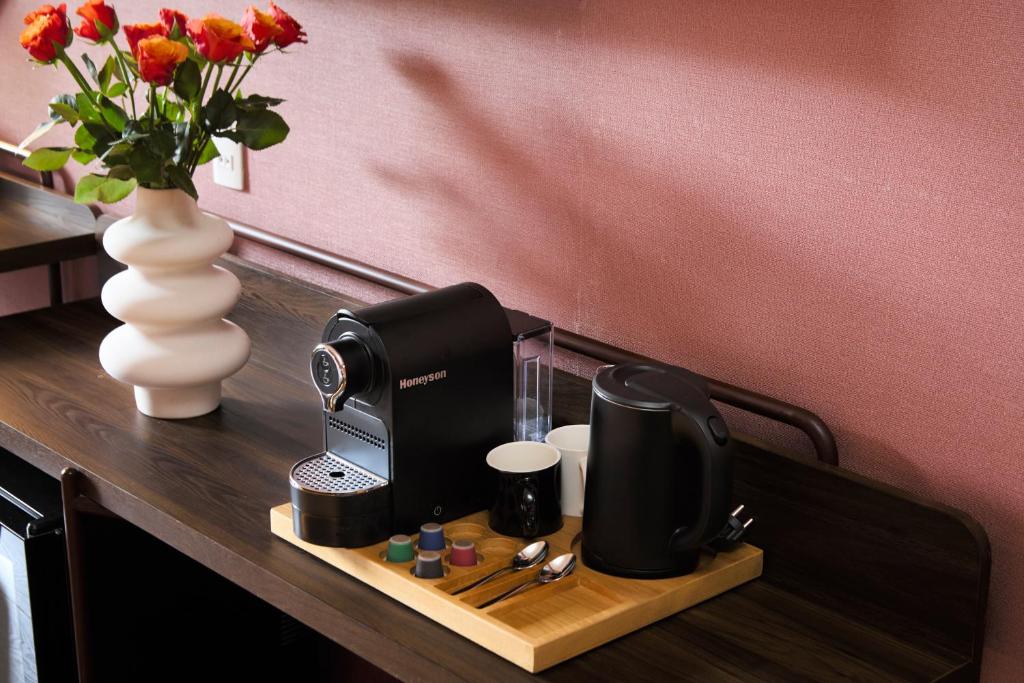 Kin Signature Suite