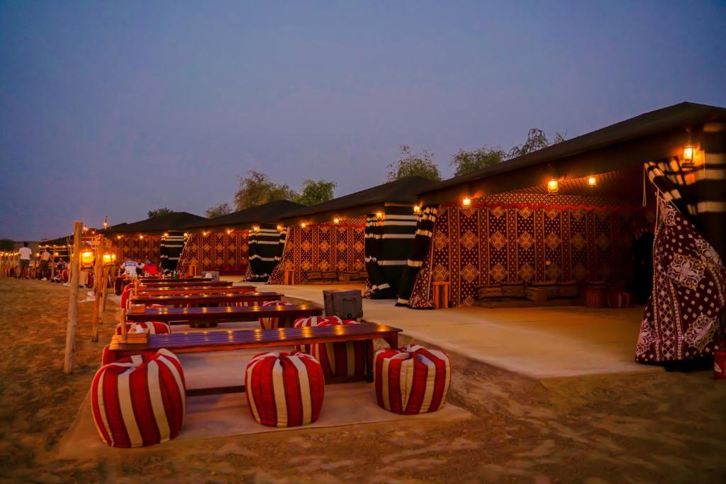 Fotografie z fotogalerie ubytování Al Marmoom Oasis Luxury Tents and Bedouin Experience v Dubaji
