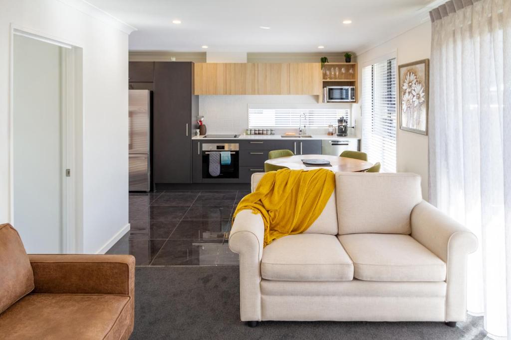 Modern 4BR in Riccarton, Walk to Mall & Park - Resim 40