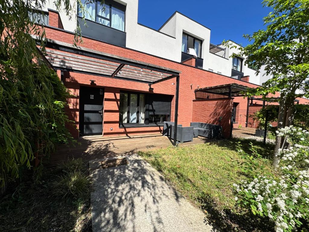 Photo de la galerie de l'établissement Toulouse Apartment - Cartoucherie 402, à Toulouse