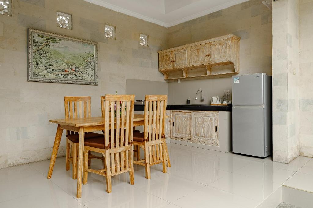 Puri Sedana Ubud Villa - 17