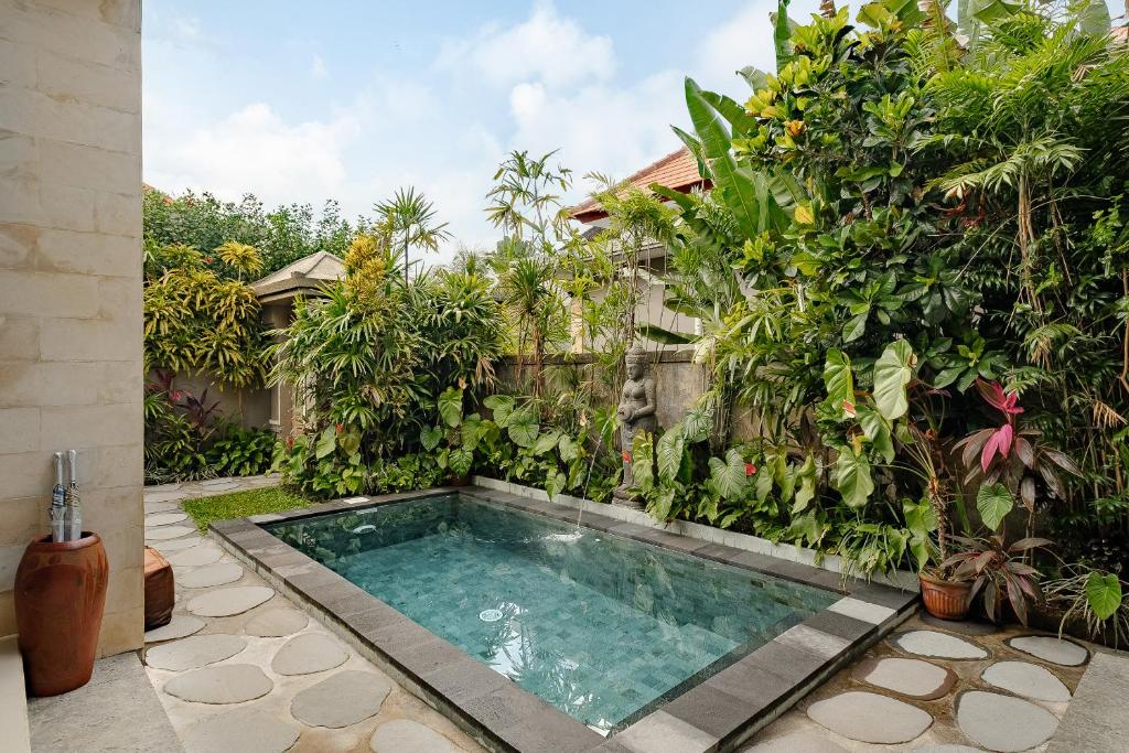 Puri Sedana Ubud Villa - 4