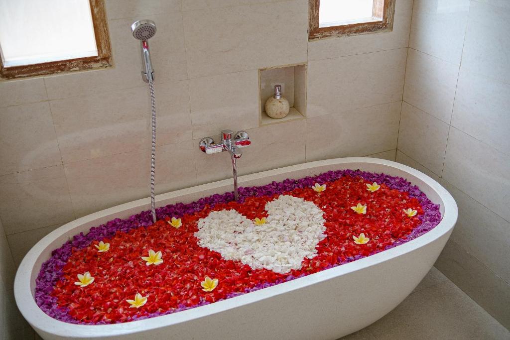 Puri Sedana Ubud Villa - 3