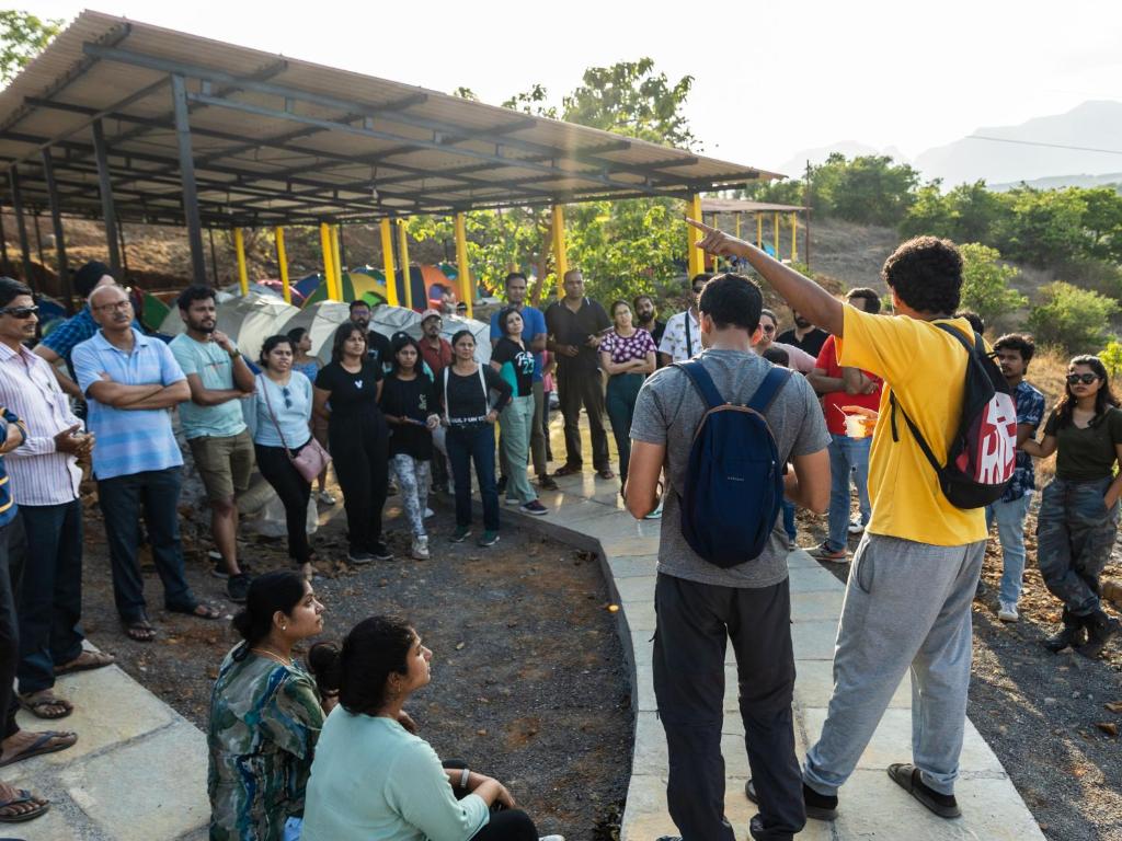 Επισκέπτες που μένουν στο The Hosteller Bhandardara