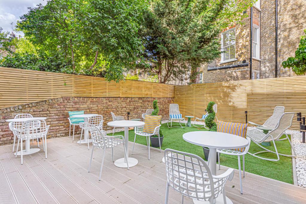 Bob W London Earl's Court - Warwick Road - Resim 12