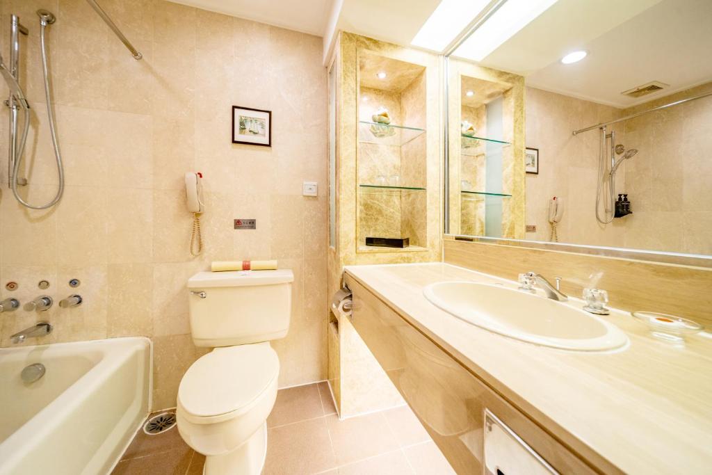 Zhongshan International Hotel - Superior Suite