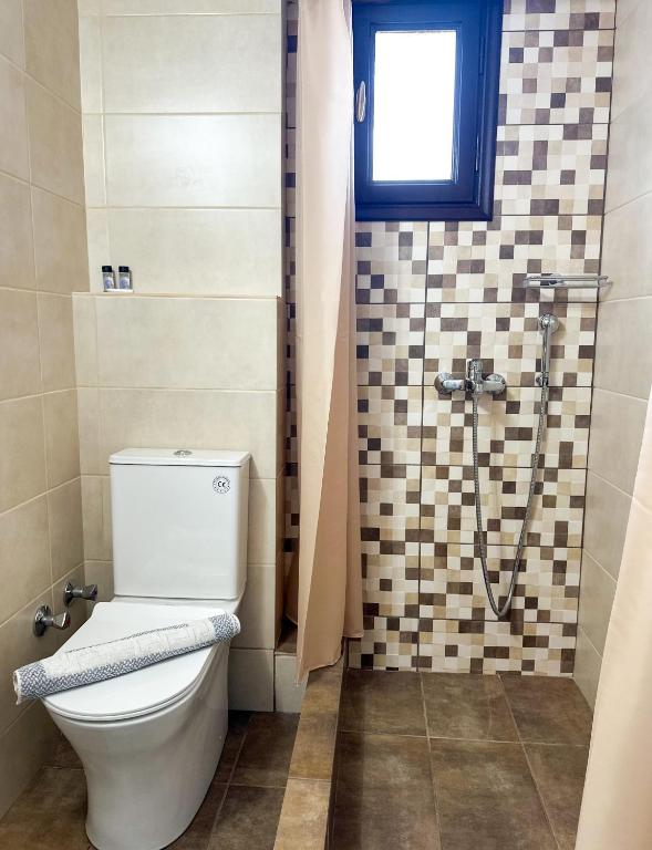 Łazienka w obiekcie Pansion Zaharoula