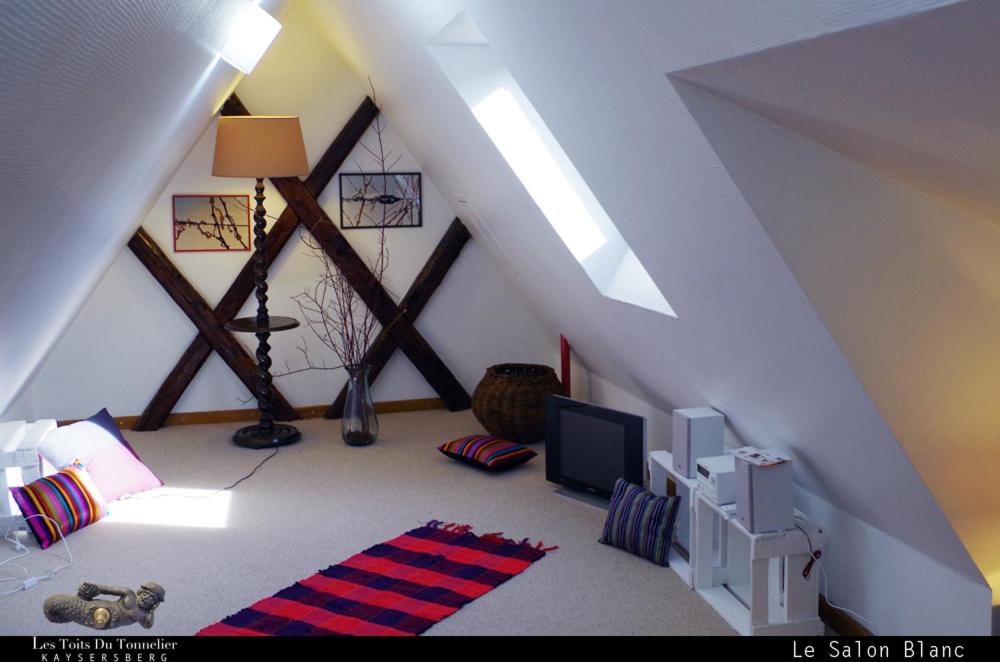 Les Toits du Tonnelier - 64m2 - plein centre médiéval - sauna - garage – photo 12