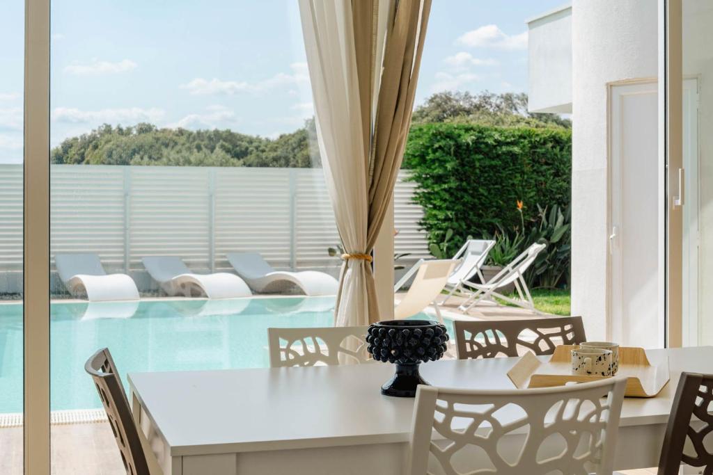 Πισίνα στο ή κοντά στο Villa Luce Luxury Accomodation