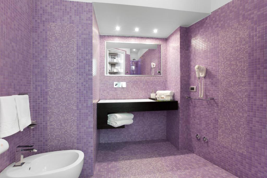 A bathroom at Magi House Relais