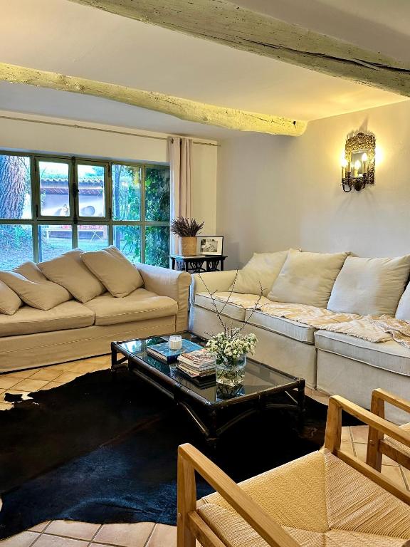 Posezení v ubytování Chambre D'hôte La Beaudine