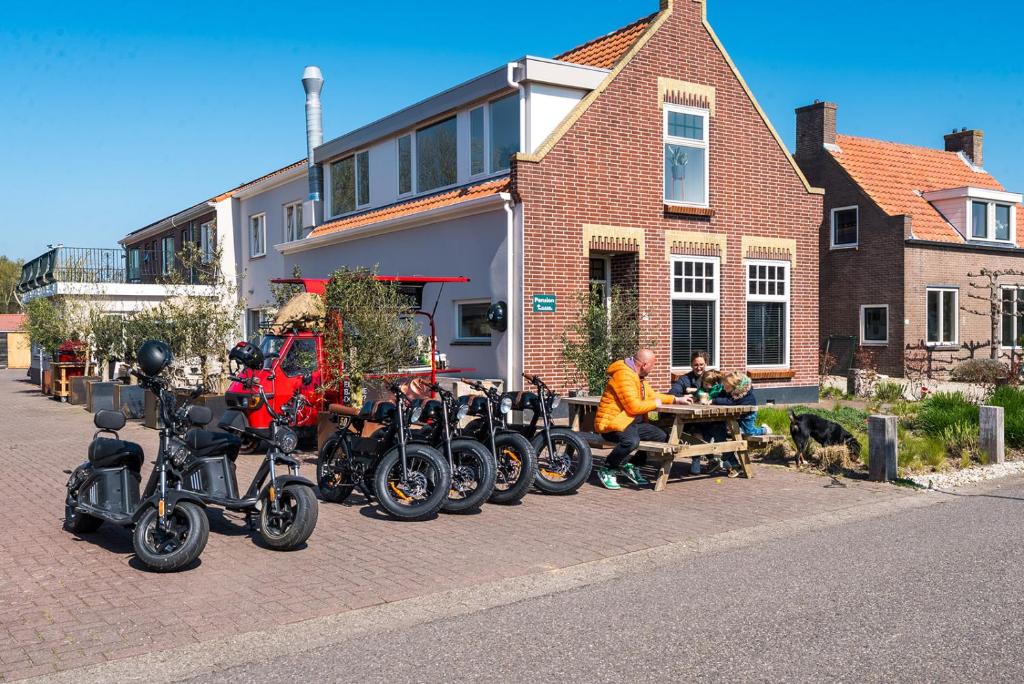 Gallery image of Hotel-Pension Ouddorp in Ouddorp