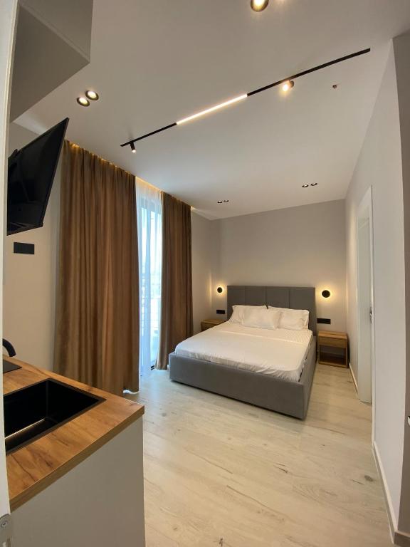 EB apartment