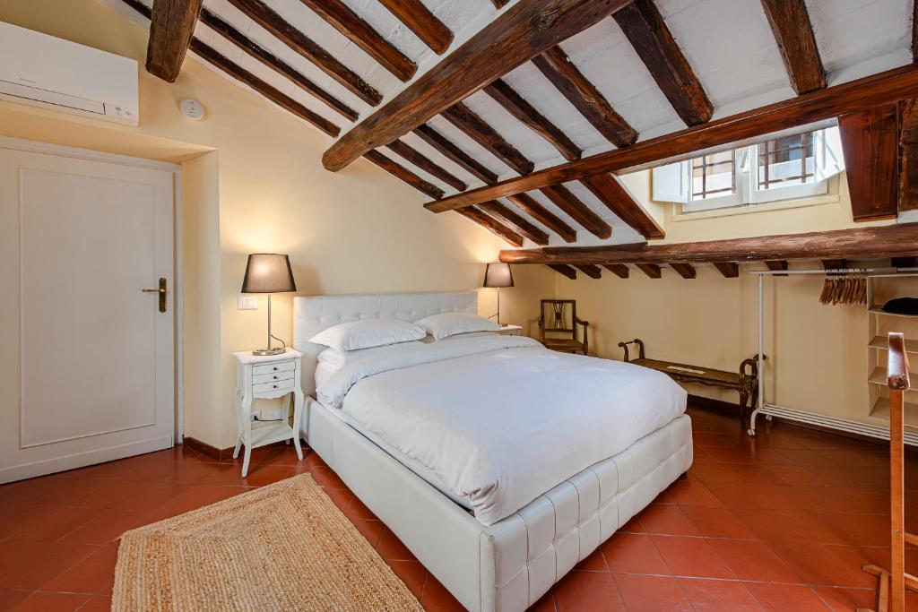 Posteľ alebo postele v izbe v ubytovaní Luxury Apartment Pantheon