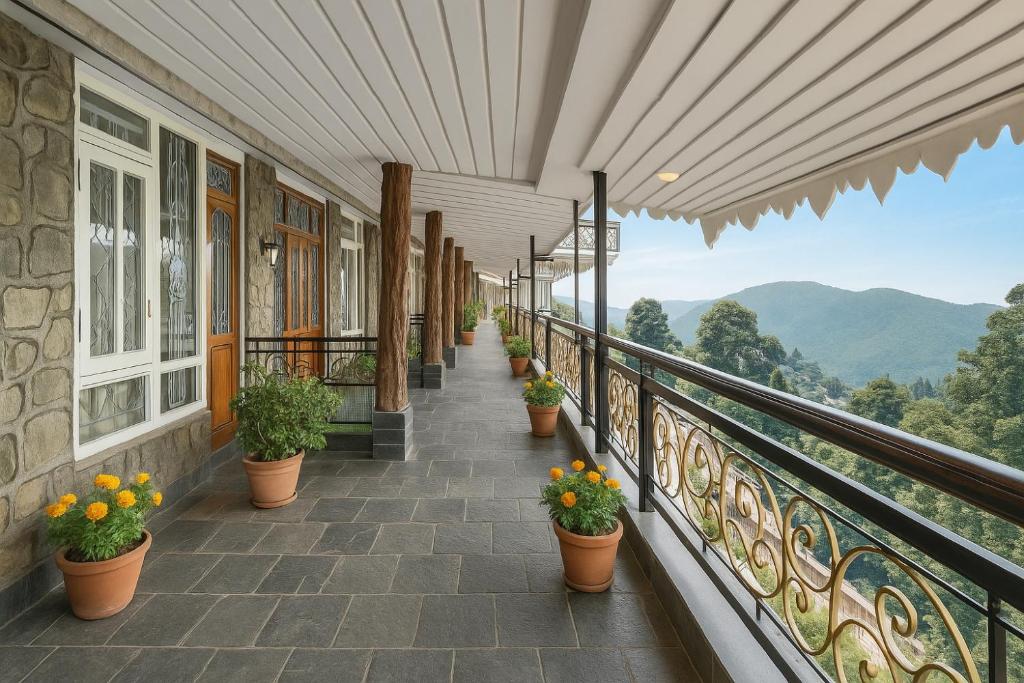 Nespecifikovaný výhled na hory nebo výhled na hory při pohledu z hotelu
