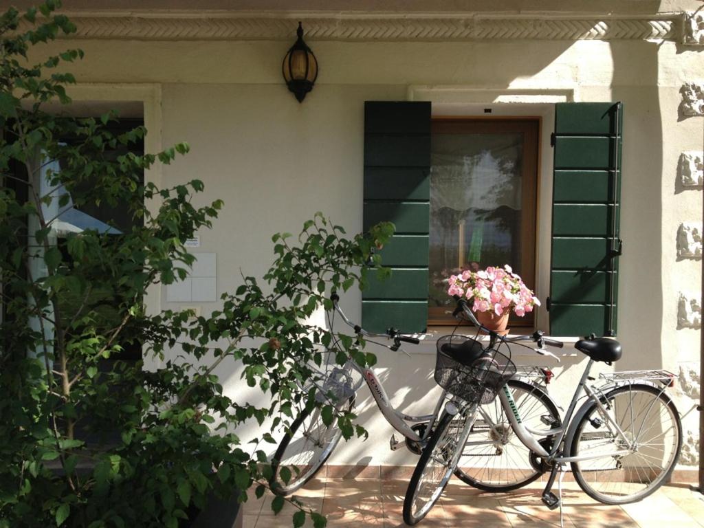 Jízda na kole v ubytování BED & BREAKFAST Orizzonte nebo okolí