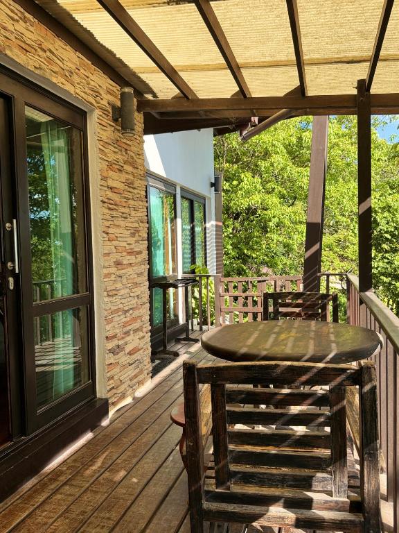 Balkón nebo terasa v ubytování Ocean View Mini-Villa