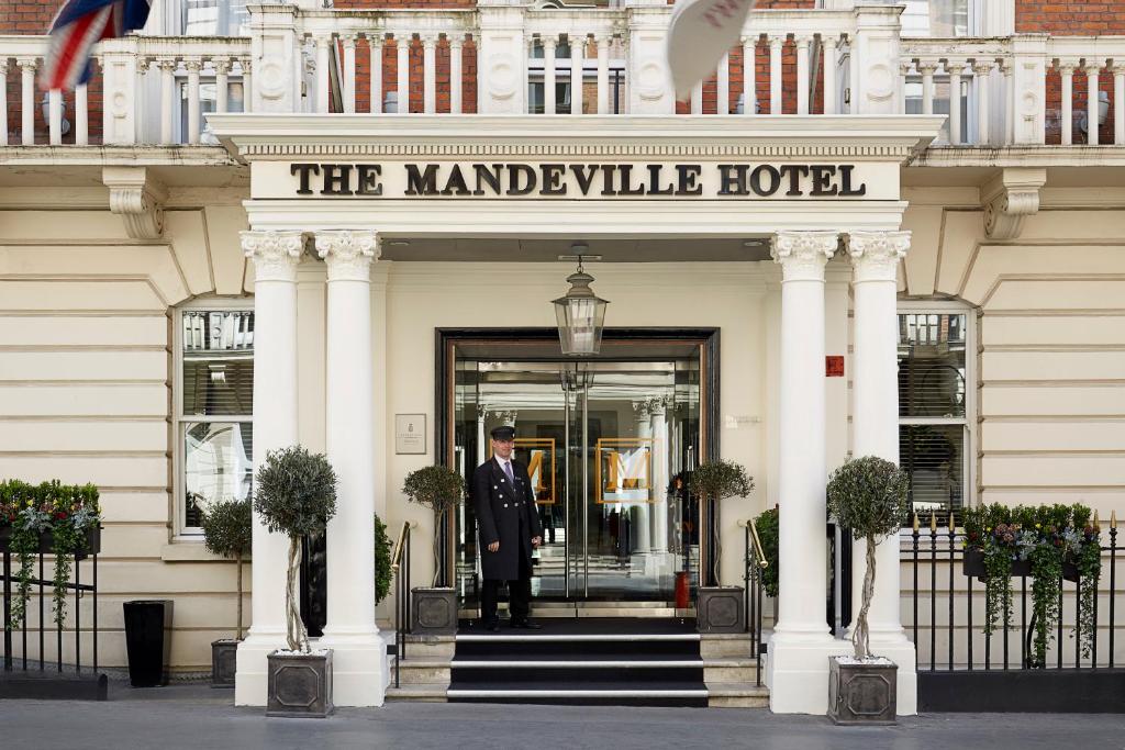 The Mandeville Hotel - Resim 19