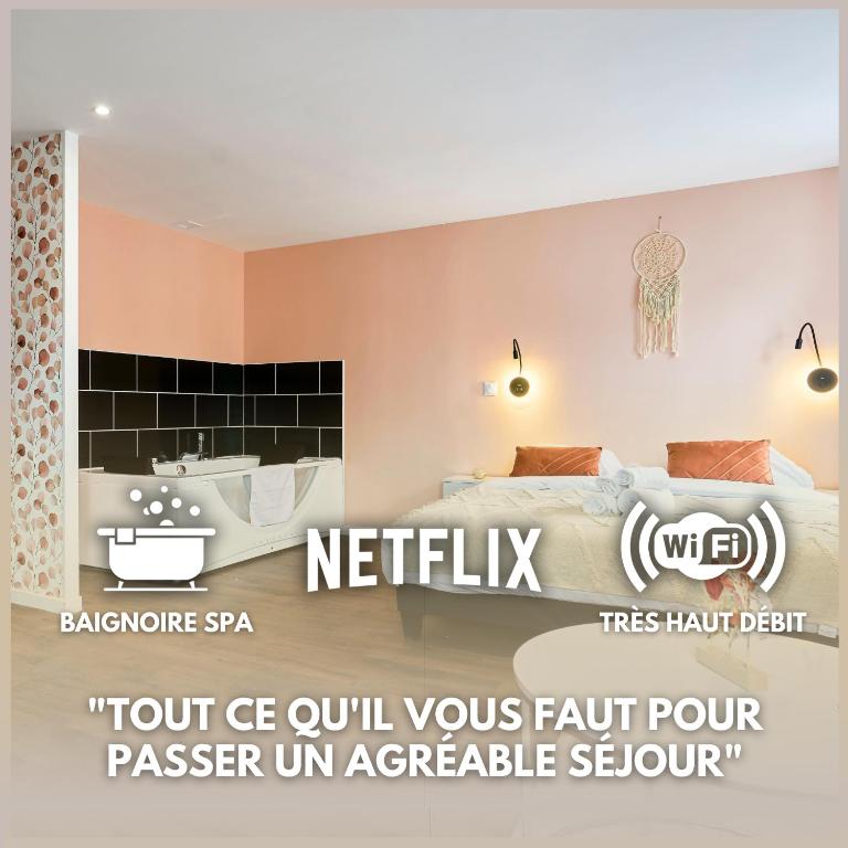 - un panneau indiquant une chambre d'hôtel avec un lit dans l'établissement NG Prestige l Lille l Tourcoing - Bouvines Balnéo, à Tourcoing