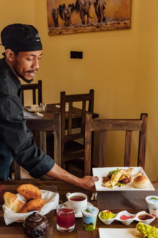 Shoki Shoki Lodge Arusha photo