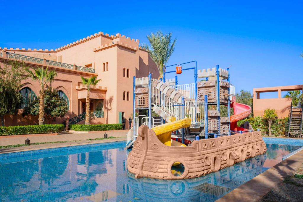 Bazén v ubytování Aquafun By Grand Mogador Agdal nebo v jeho okolí