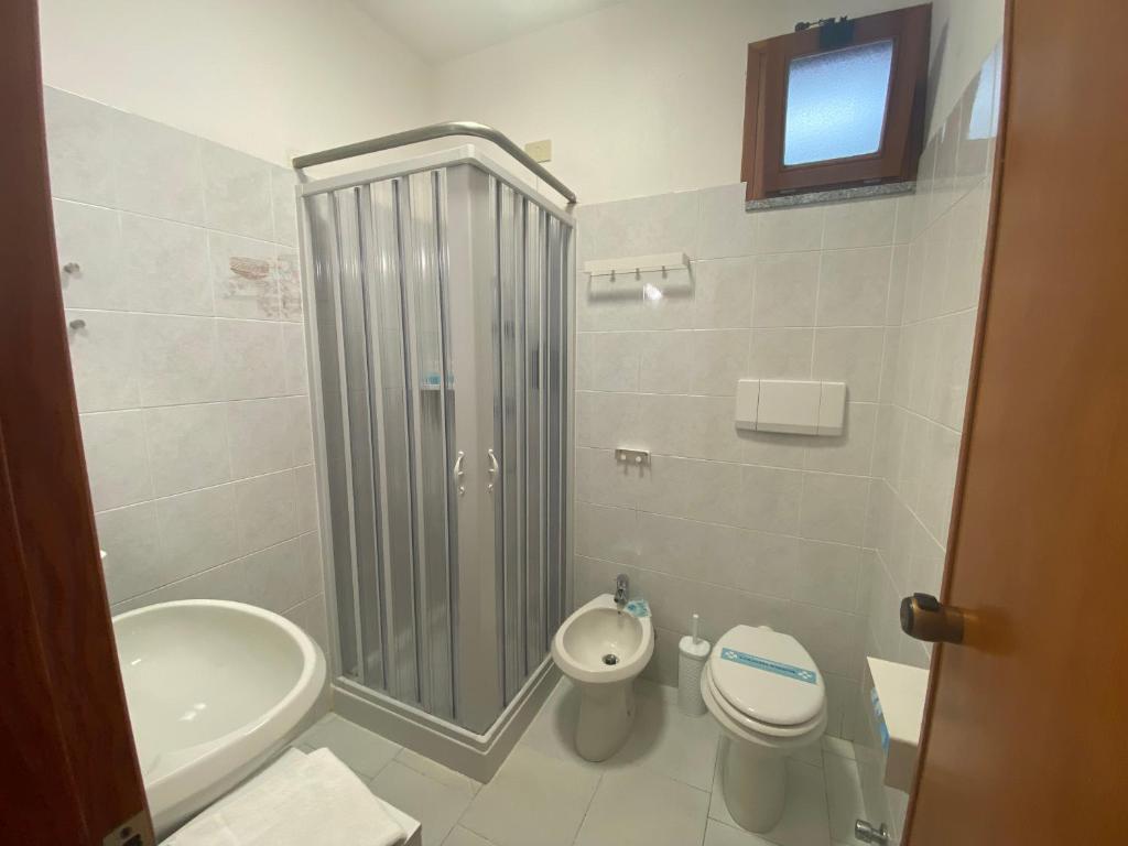 Koupelna v ubytování Hotel Lorenza B&B e Mini Suite