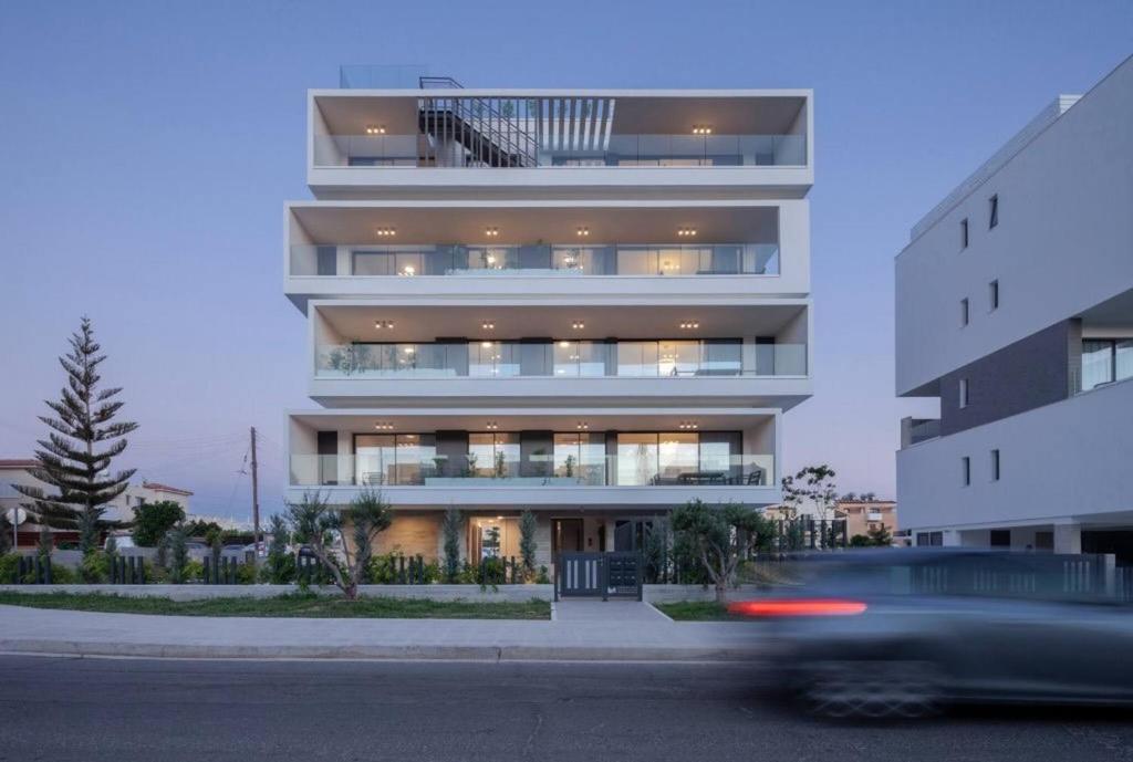 Brand new luxury apartment