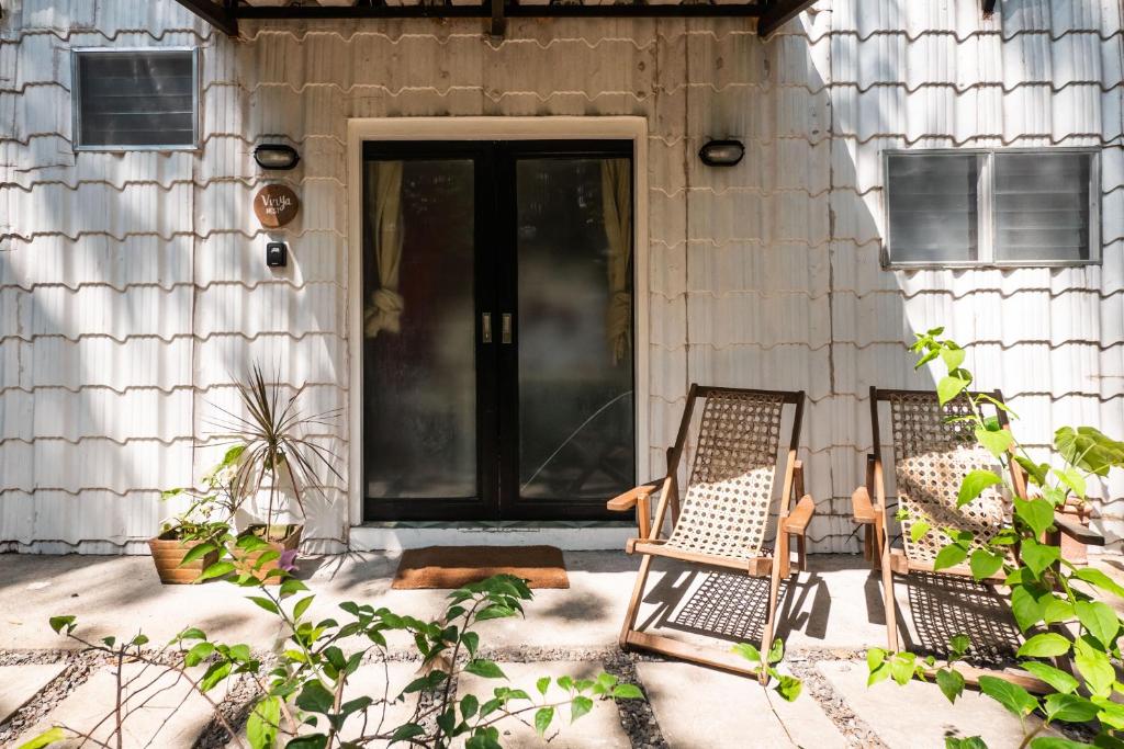 Fotografie z fotogalerie ubytování VIRYA Nest Self-Service Tiny Home in Rainforest Nest - Monkeys, Bats, Pet Friendly with a Fee v destinaci Subic Bay Intl