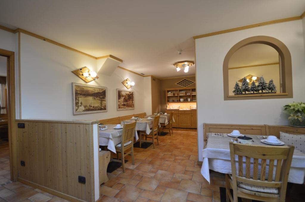 Restaurace v ubytování Hotel Garnì Sant'Antonio con Spa