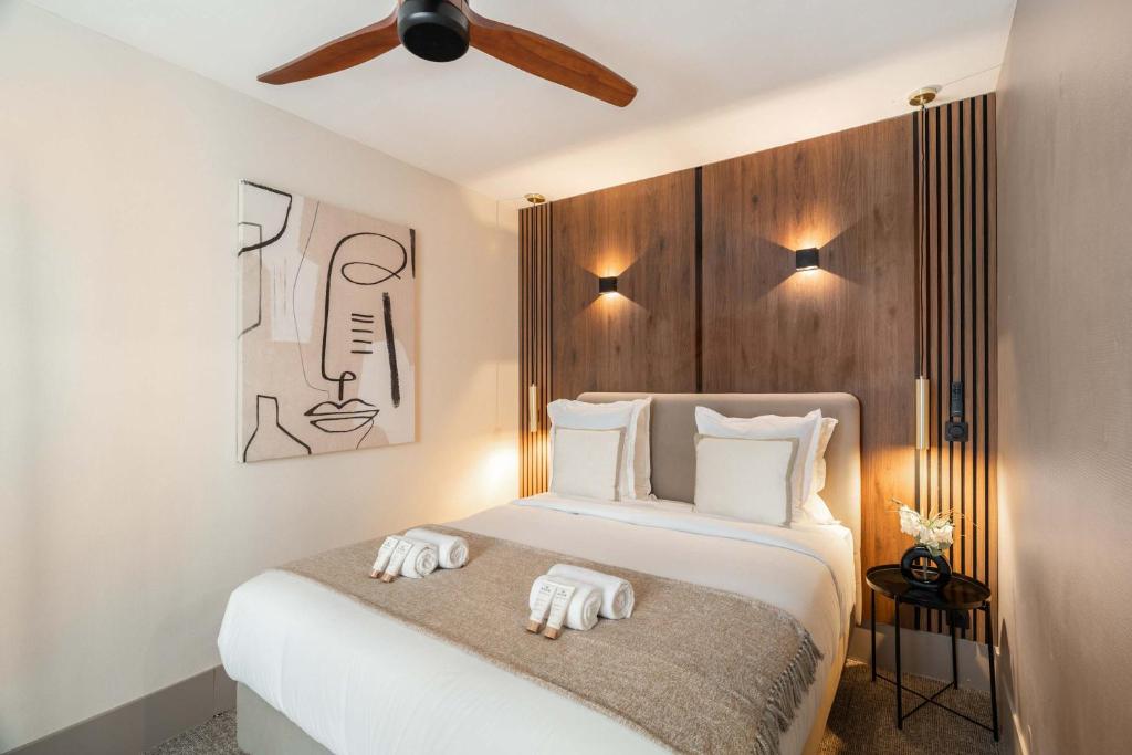 Posteľ alebo postele v izbe v ubytovaní Family Apartment in Paris
