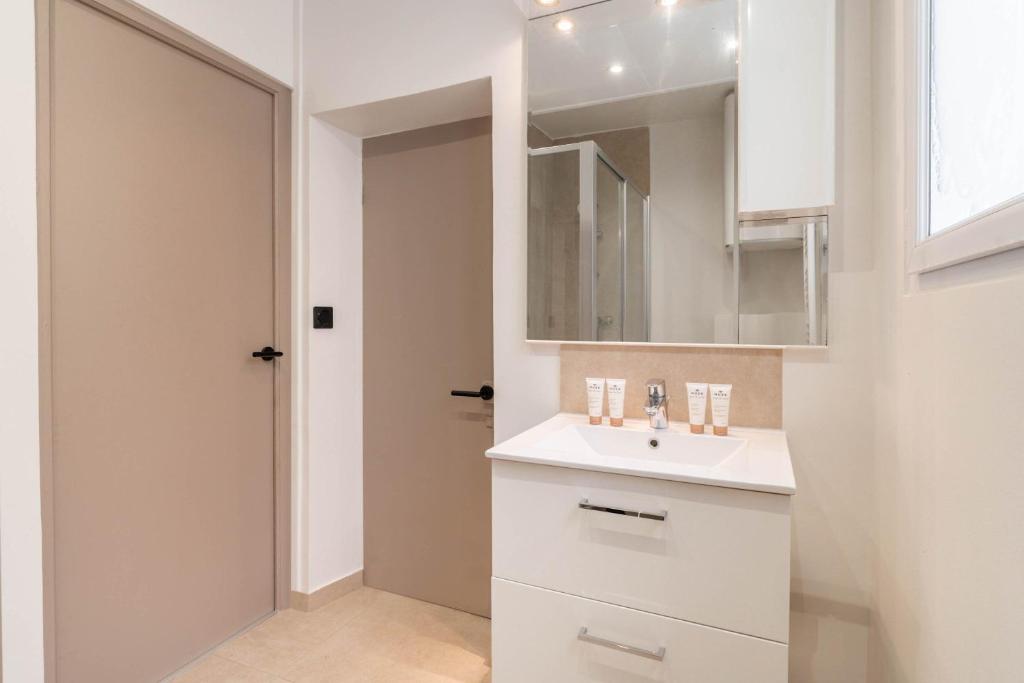 Kúpeľňa v ubytovaní Family Apartment in Paris