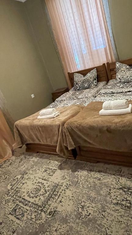 Postel nebo postele na pokoji v ubytování Guesthouse Chela