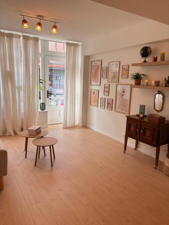 Fotografie z fotogalerie ubytování Room with ensuite and garden v Bruselu