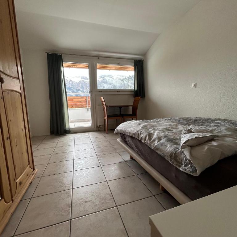 Voodi või voodid majutusasutuse Schöne Zimmer in idyllischer Lage toas