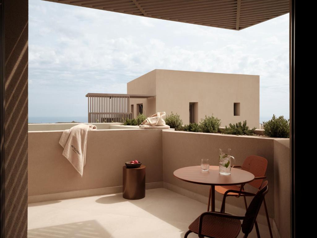 Enarma Suites & Spa Wellness Retreat - 6