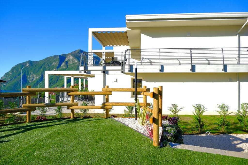 Nespecifikovaný výhled na hory nebo výhled na hory při pohledu z apartmánu