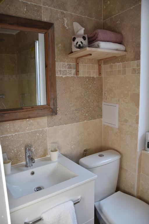 Les Demoiselles - 19