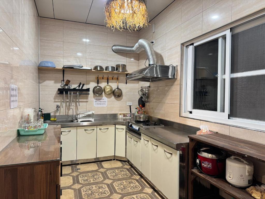 Dapur atau dapur kecil di 麋宿Mi House墾丁包棟