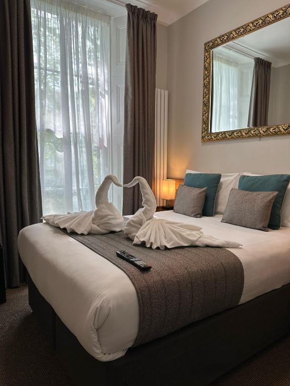 Tudor Court Hotel - Resim 30