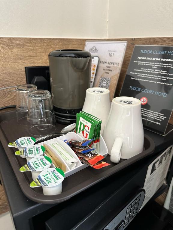 Tudor Court Hotel - Resim 28