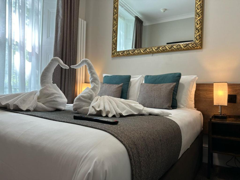 Tudor Court Hotel - Resim 32