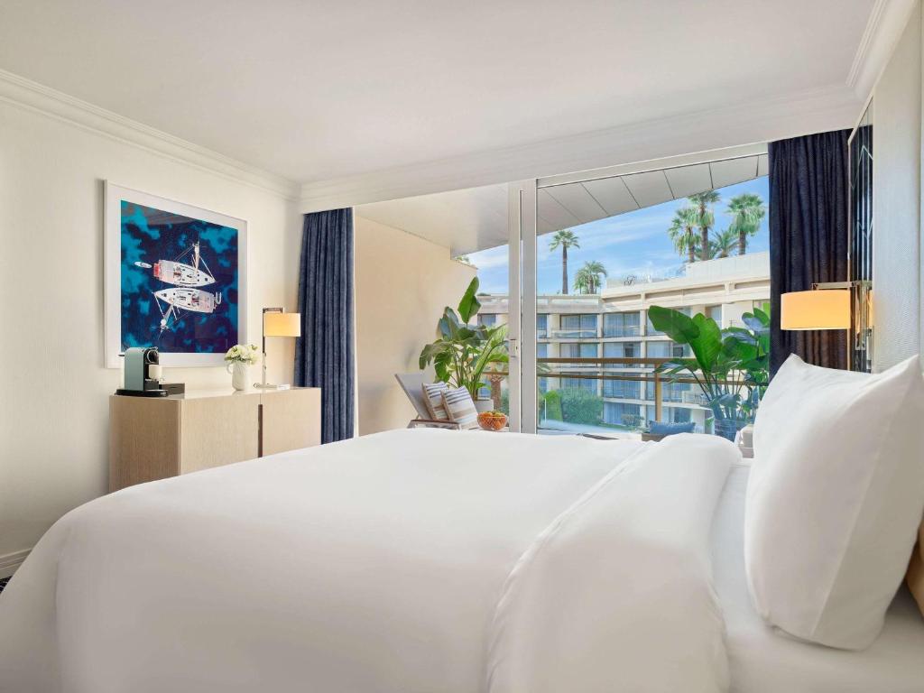 Postel nebo postele na pokoji v ubytování Fairmont Monte Carlo