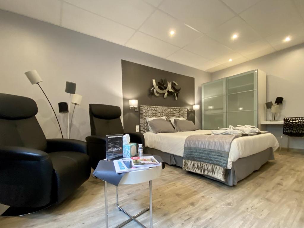 Postel nebo postele na pokoji v ubytování Bethune City Relax Spa & Sauna